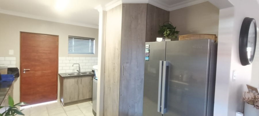 3 Bedroom Property for Sale in Langenhovenpark Free State